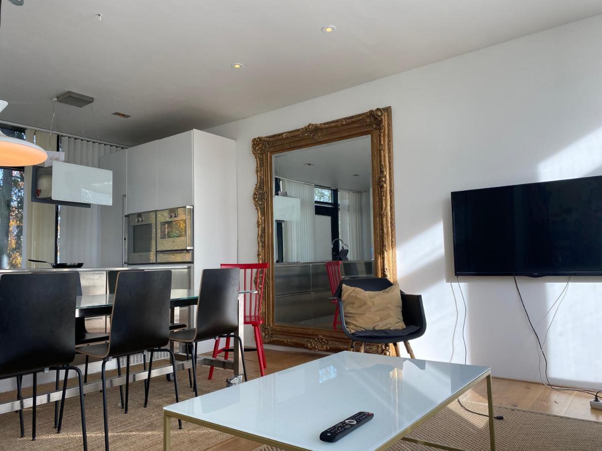 Exclusive 2 Level Etage Next To Arlanda-City Metro Stoccolma Esterno foto