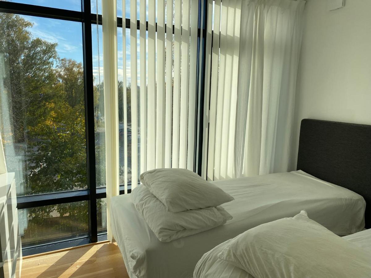 Exclusive 2 Level Etage Next To Arlanda-City Metro Stoccolma Esterno foto